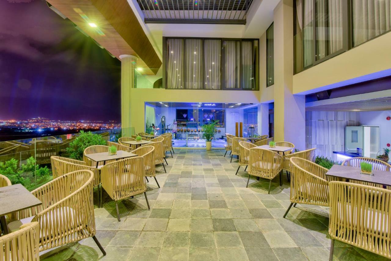 Poseidon Nha Trang Hotel Exterior photo